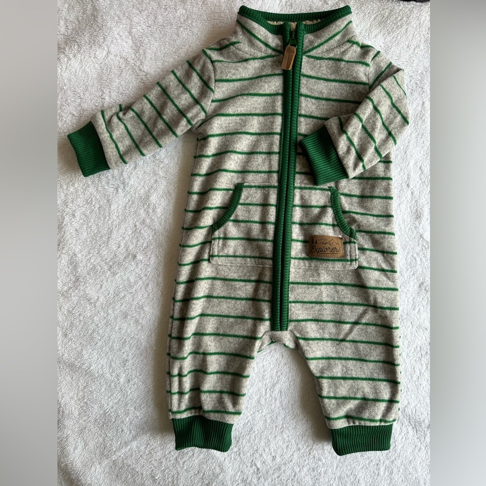 Carter’s 3m fleece onesie